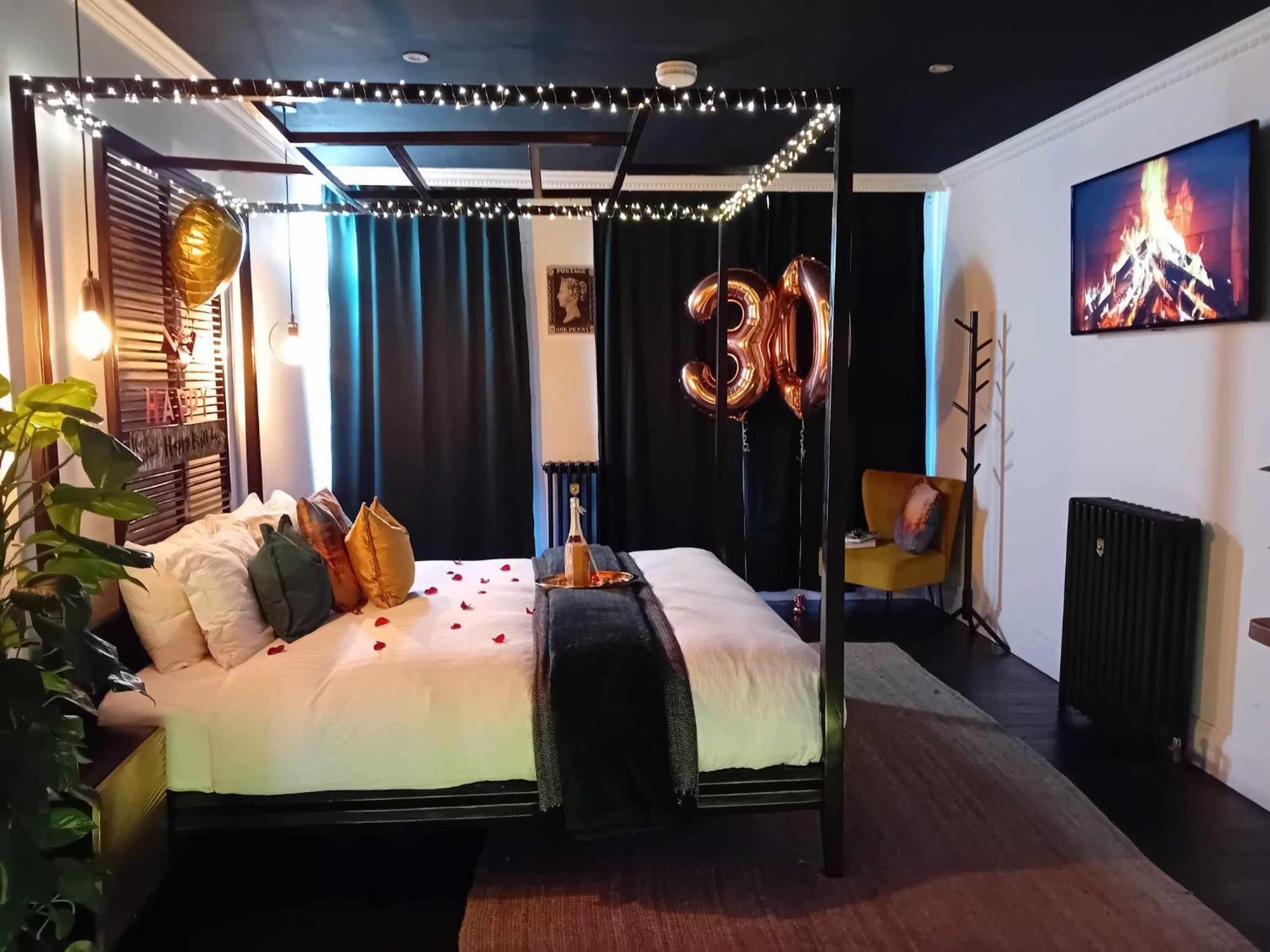 The Penny Black Apartment With Indoor Hot Tub Slamannan Eksteriør billede
